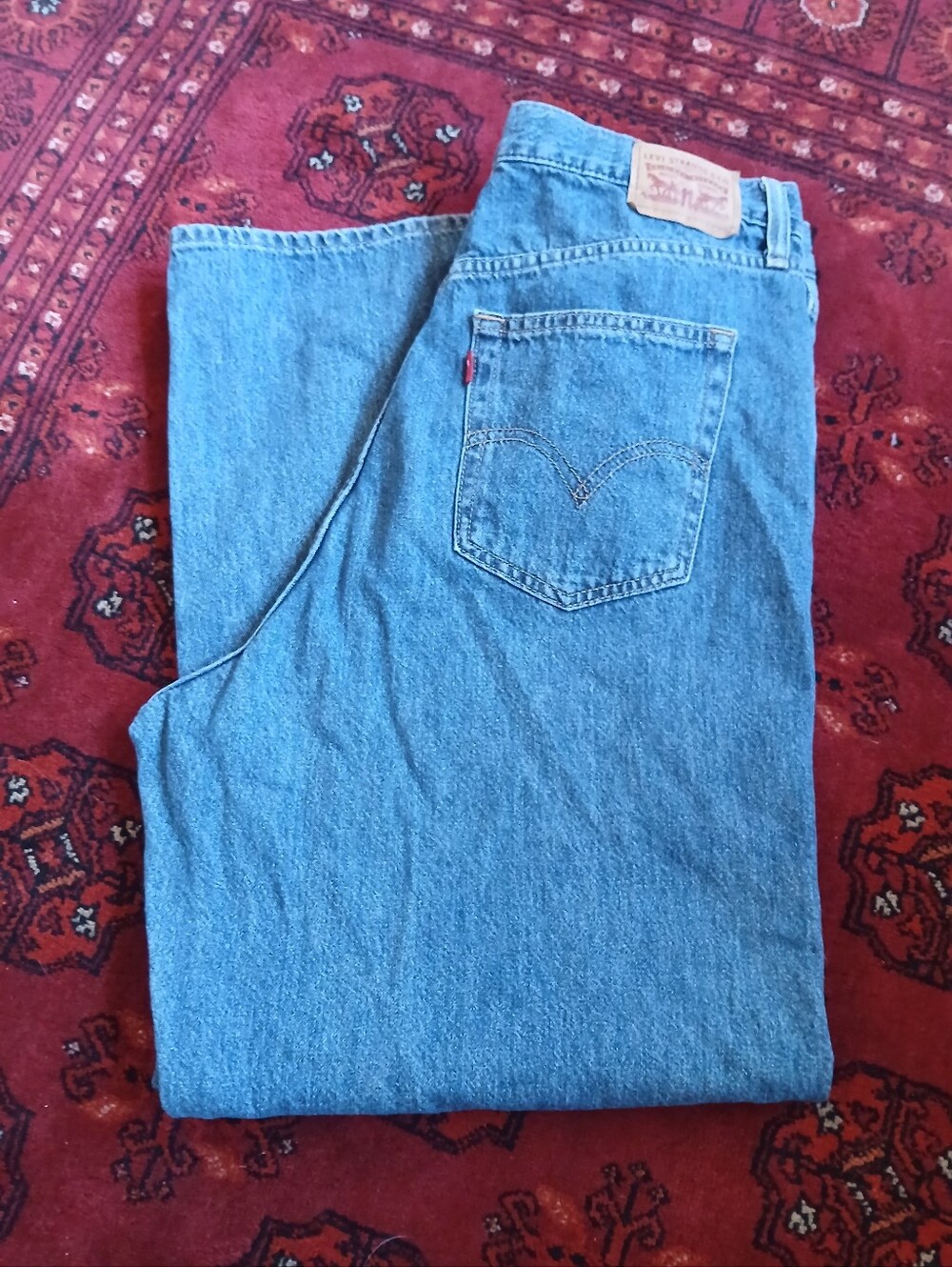 Levi's High Waisted Straight Jeans - 32